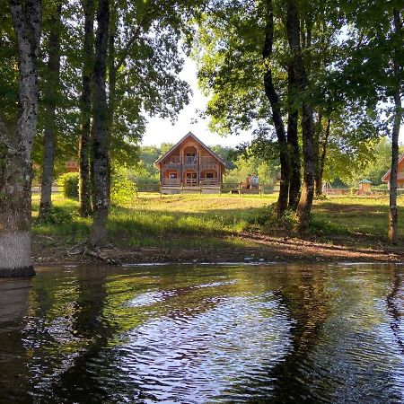 Au Bord Du Lac IV Montigny-en-Morvan Eksteriør bilde